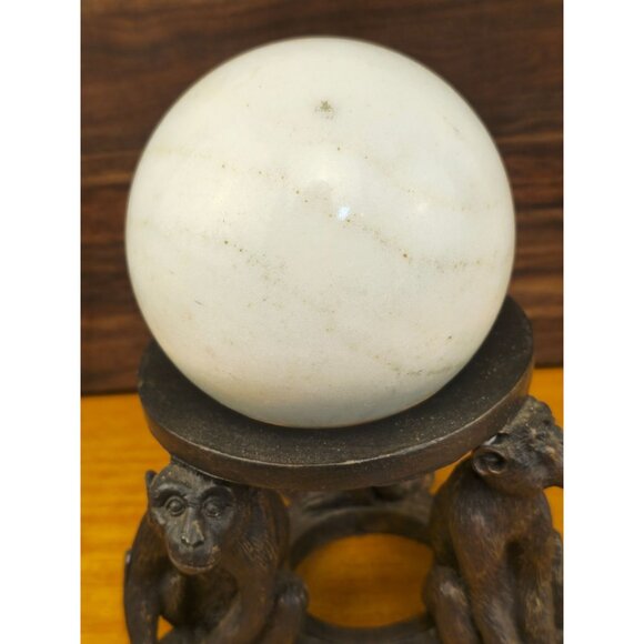Vintage Brass Monkey Figurine Stand With White Marble Sphere Decorative Collecti - Picture 7 of 12